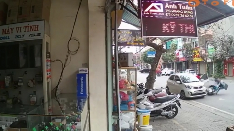 Mở cửa ô tô gây tai nạn bị xử phạt như thế nào?