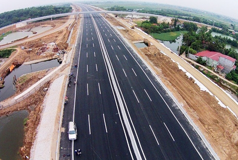 Bộ Giao thông vận tải điều chỉnh lộ trình làm cao tốc Bắc Nam bo giao thong van tai dieu chinh lo trinh lam cao toc bac nam