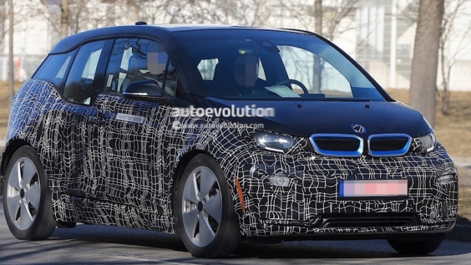 Xe điện BMW i3 2018 lần đầu xuống đường