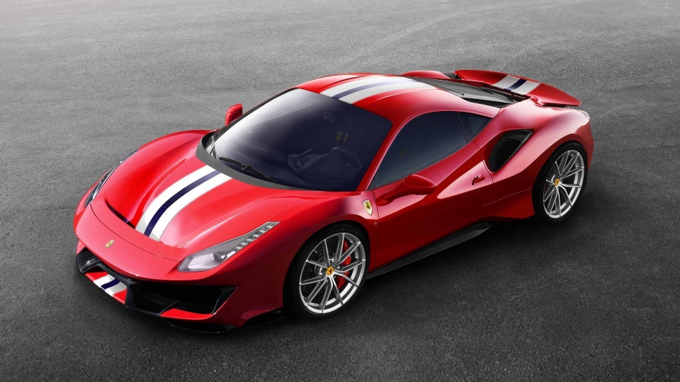 ferrari thong bao trieu hoi hang loat dong xe do nguy co chay no