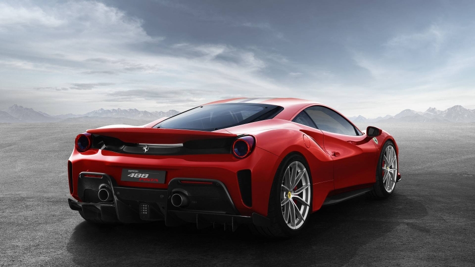 Siêu xe Ferrari 488 Pista chính thức lộ diện với 771 mã lực sieu xe ferrari 488 pista chinh thuc lo dien voi 771 ma luc