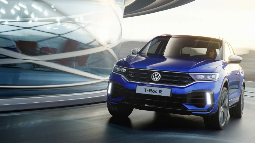 SUV đô thị cỡ nhỏ Volkswagen T-Roc R có công suất 300 mã lực