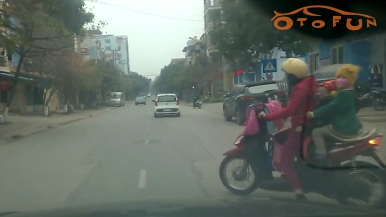 Hoảng hồn pha quay đầu bất ngờ