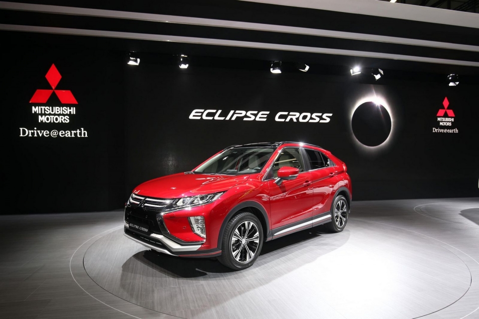 Mitsubishi trình làng Eclipse Cross 2018 mitsubishi trinh lang eclipse cross 2018