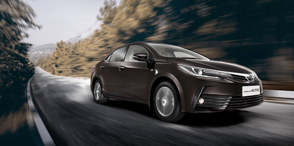 toyota cong bo corolla altis 2017 tai an do