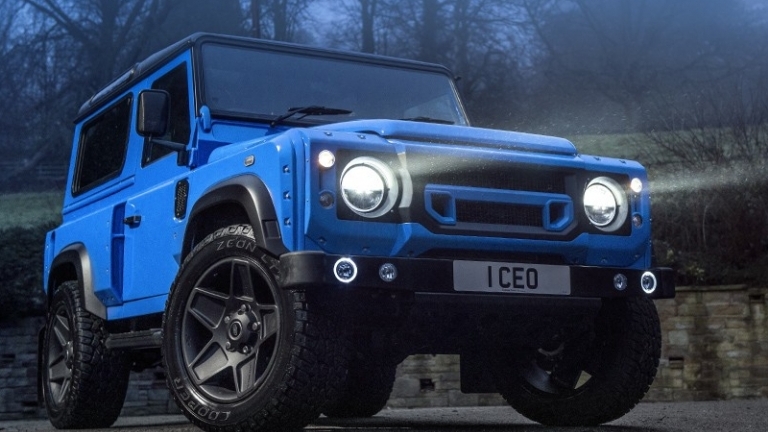 Kahn Design "trẻ hóa" Land Rover Defender