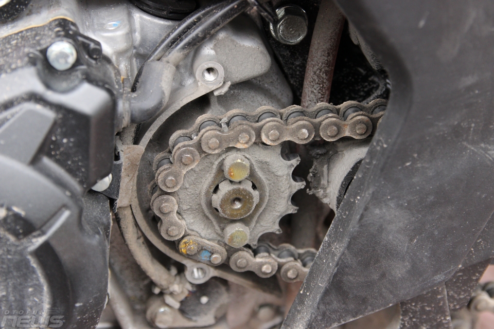 Các bước đơn giản để vệ sinh xích xe máy tại nhà cac buoc don gian de ve sinh xich xe may tai nha