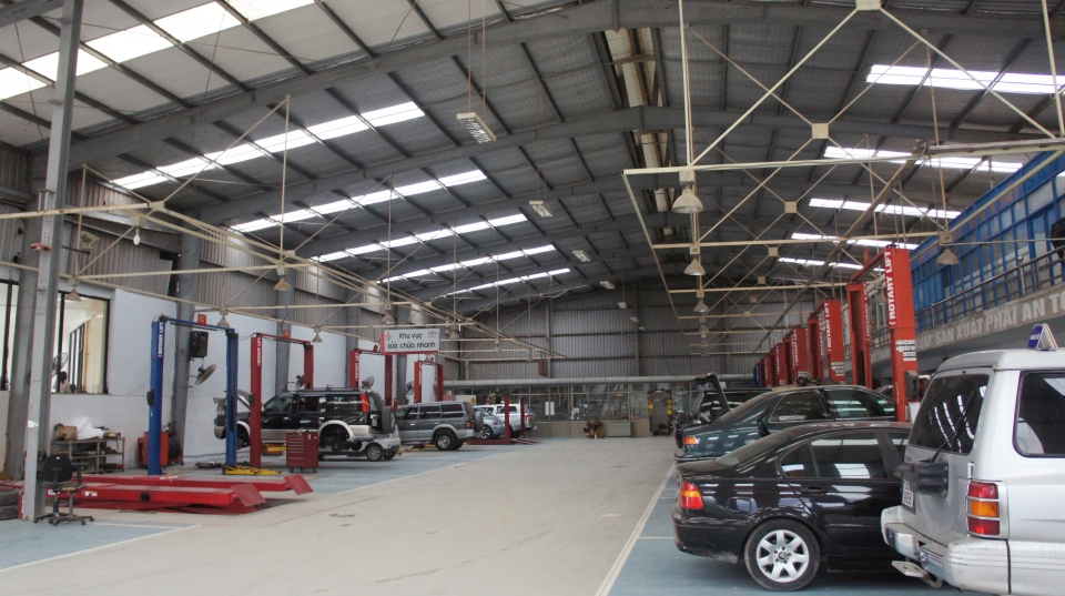Mitsubishi Việt Nam khai trương đại lý Mitsubishi Trung Thượng mitsubishi viet nam khai truong dai ly mitsubishi trung thuong