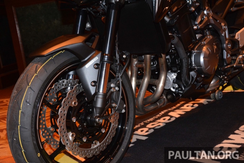 Kawasaki trình làng Z900 ABS tại Malaysia, giá từ 11.100 USD kawasaki trinh lang z900 abs tai malaysia gia tu 11100 usd