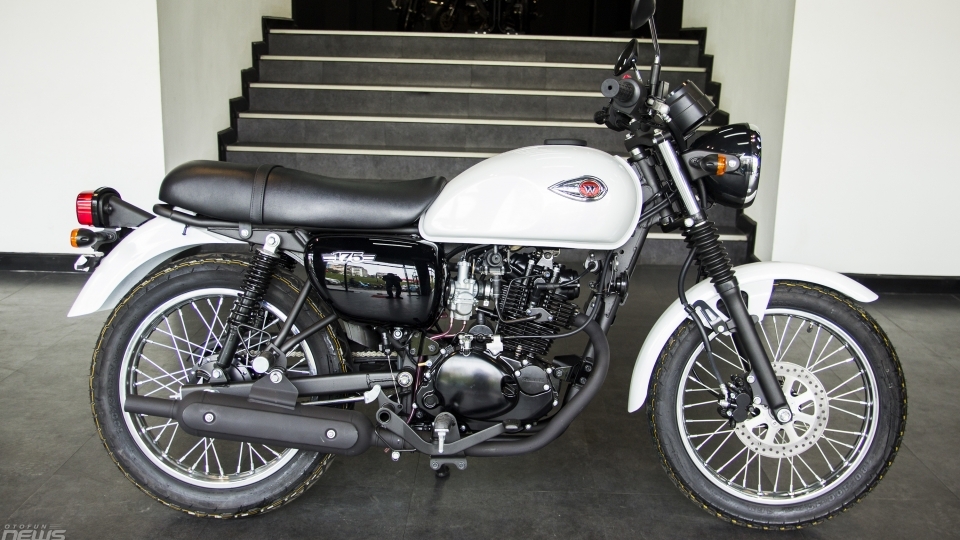 Cận cảnh mô tô hoài cổ Kawasaki W175 2018