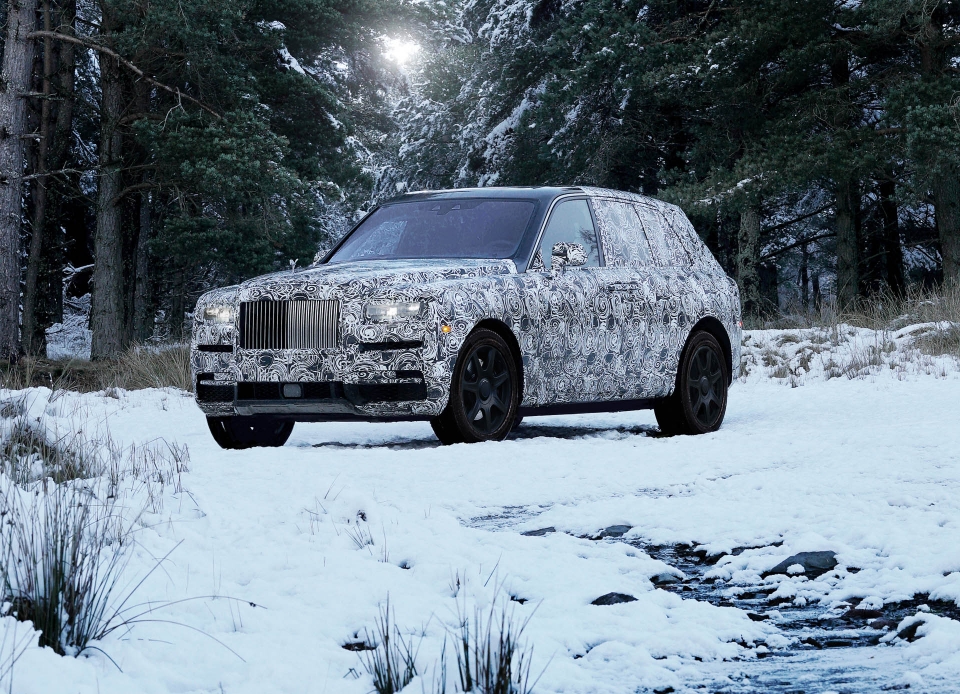 Rolls Royce Motor Cars Hanoi nhận đặt hàng SUV hạng sang Cullinan rolls royce motor cars hanoi nhan dat hang suv hang sang cullinan