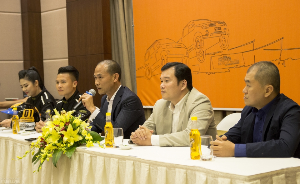 Chính thức công bố giải đua xe địa hình đối kháng đầu tiên tại Việt Nam chinh thuc cong bo giai dua xe dia hinh doi khang dau tien tai viet nam