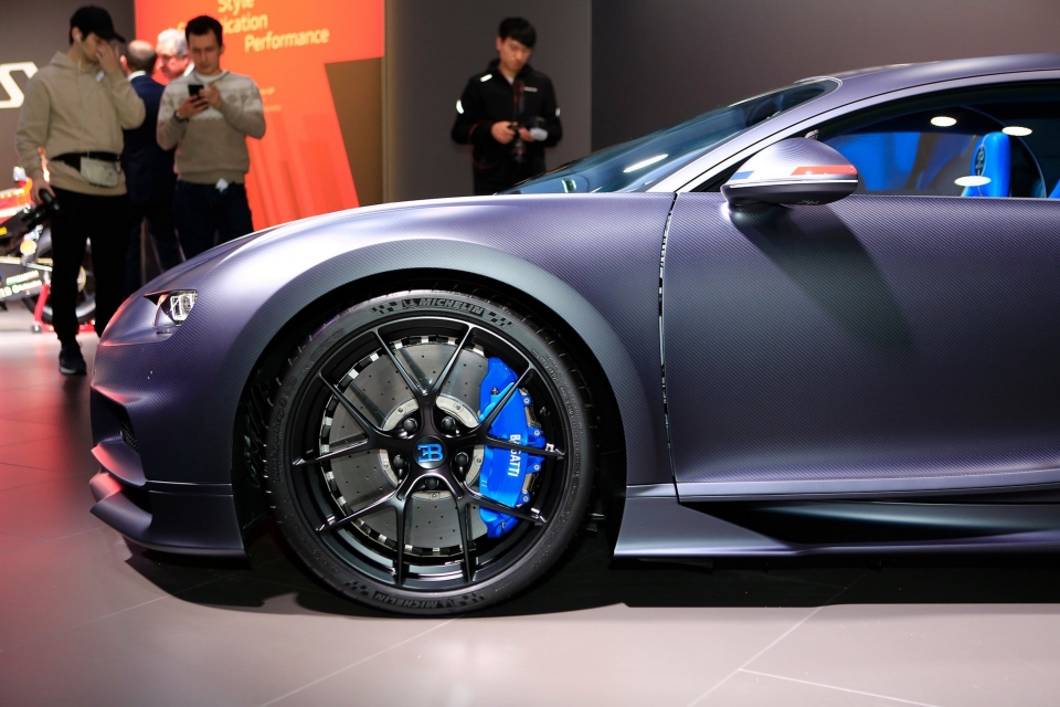 Bugatti công bố Chiron Sport phiên bản kỉ niệm chỉ 20 chiếc được sản xuất bugatti cong bo chiron sport phien ban ki niem chi 20 chiec duoc san xuat