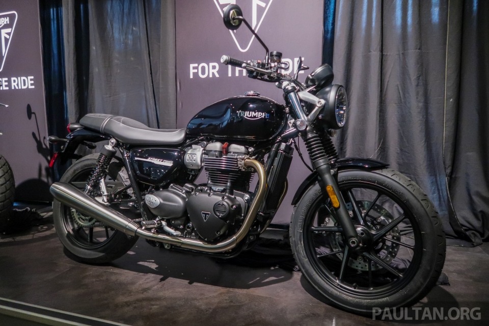 Triumph giới thiệu loạt 4 mô tô mới ở Malaysia triumph gioi thieu loat 4 mo to moi o malaysia