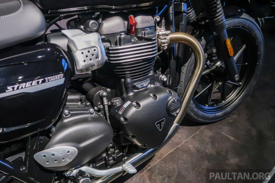 Triumph giới thiệu loạt 4 mô tô mới ở Malaysia triumph gioi thieu loat 4 mo to moi o malaysia