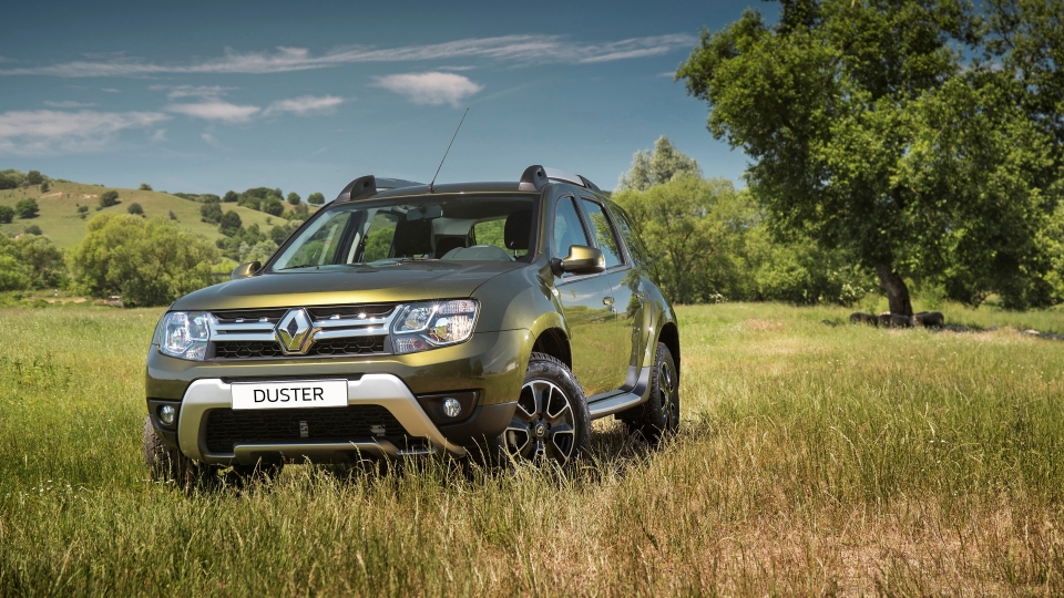 renault duster giam gia con 799 trieu vnd tu ngay 104