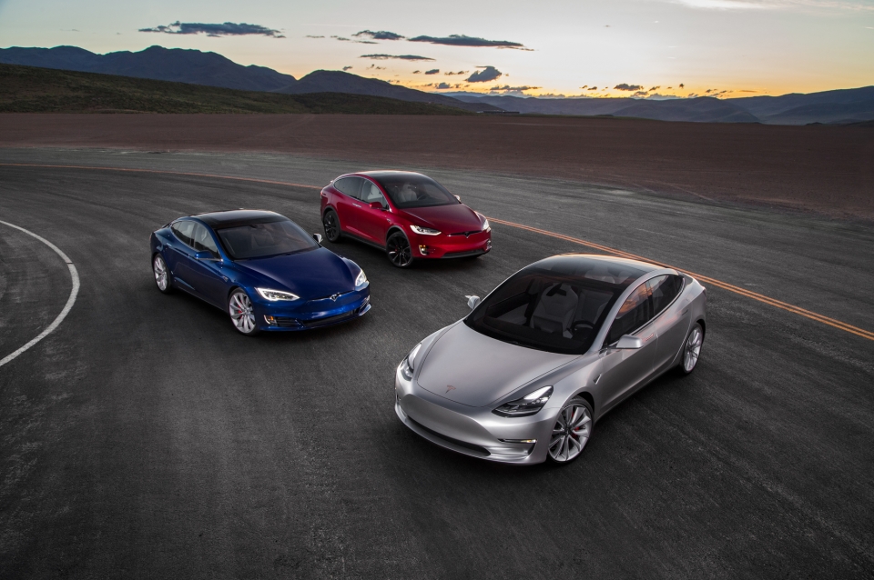 Tesla ấp ủ kế hoạch mở rộng dải sản phẩm xe điện tesla ap u ke hoach mo rong dai san pham xe dien