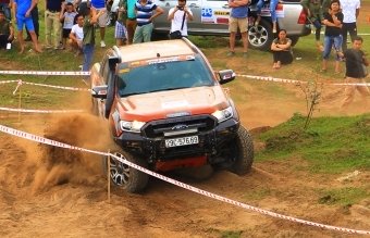 Chi hội xe bán tải OTOFUN cuồng nhiệt trong Lễ sinh nhật tuổi lên 5