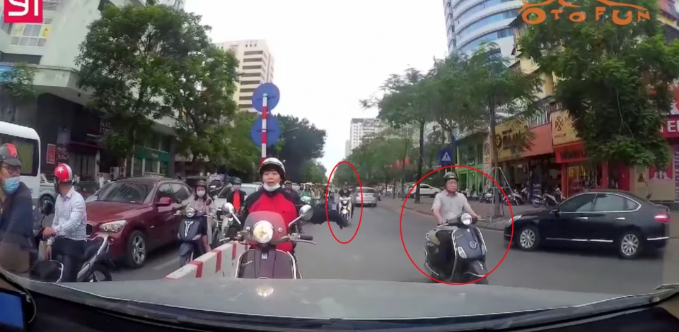 Quyết không nhân nhượng hành vi lấn làn ngược chiều quyet khong nhan nhuong hanh vi lan lan nguoc chieu