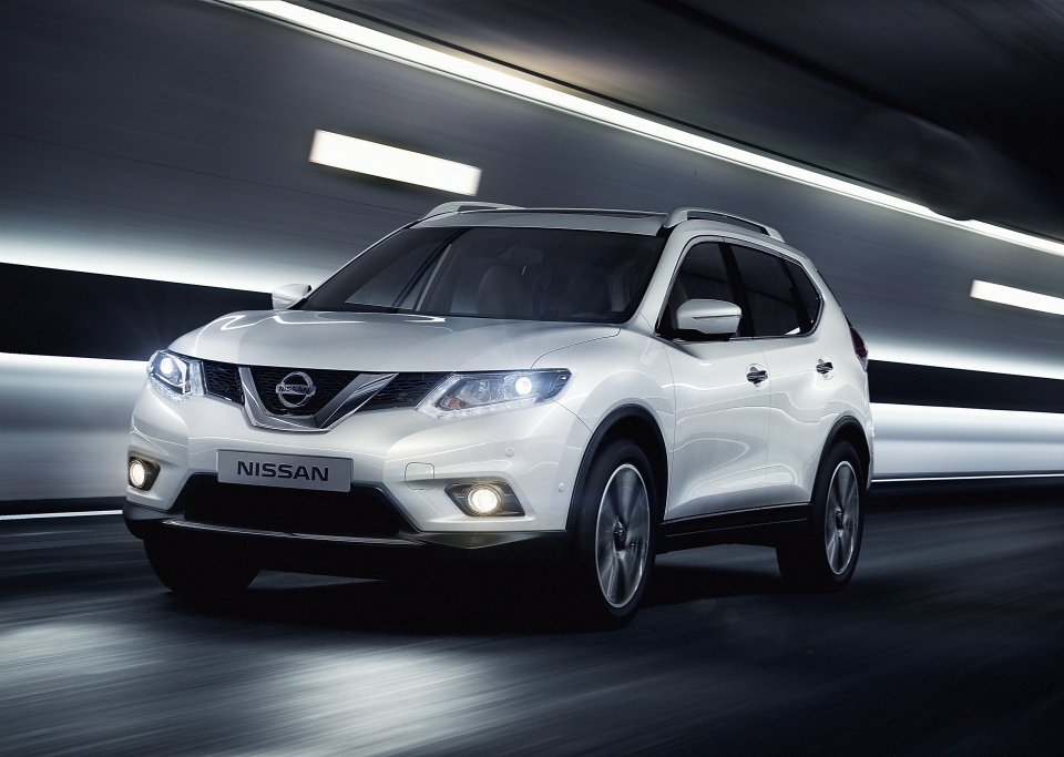 Nissan tăng giá X-Trail, giá từ 878 triệu đồng nissan tang gia x trail gia tu 878 trieu dong