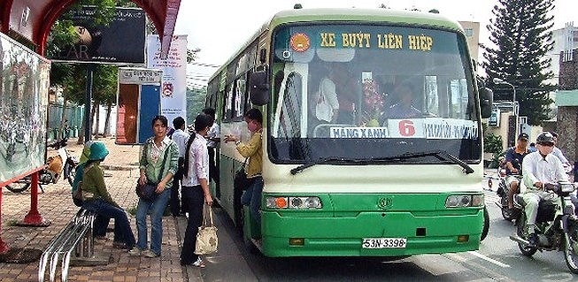 Đề xuất tăng vé xe buýt thêm 1.000 đồng/lượt de xuat tang ve xe buyt them 1000 dongluot