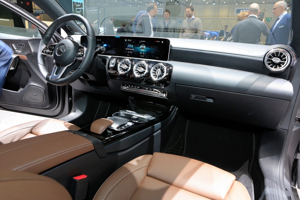 alibaba tro thanh doi tac cung cap cong nghe tri tue nhan tao cho audi volvo va daimler