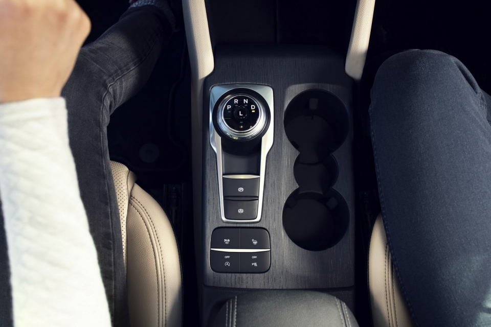 Ford Escape 2020 lộ diện với ngoại hình hiện đại ford escape 2020 lo dien voi ngoai hinh hien dai
