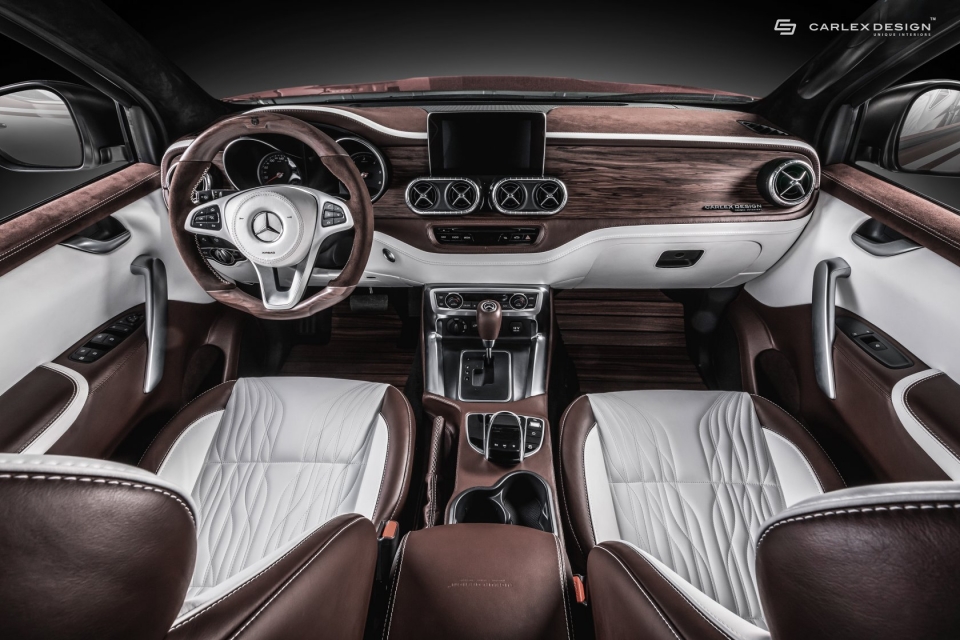 Chiêm ngưỡng khoang lái cực sang trọng của bán tải Mercedes-Benz X-Class chiem nguong khoang lai mercedes benz x class dam tinh co dien
