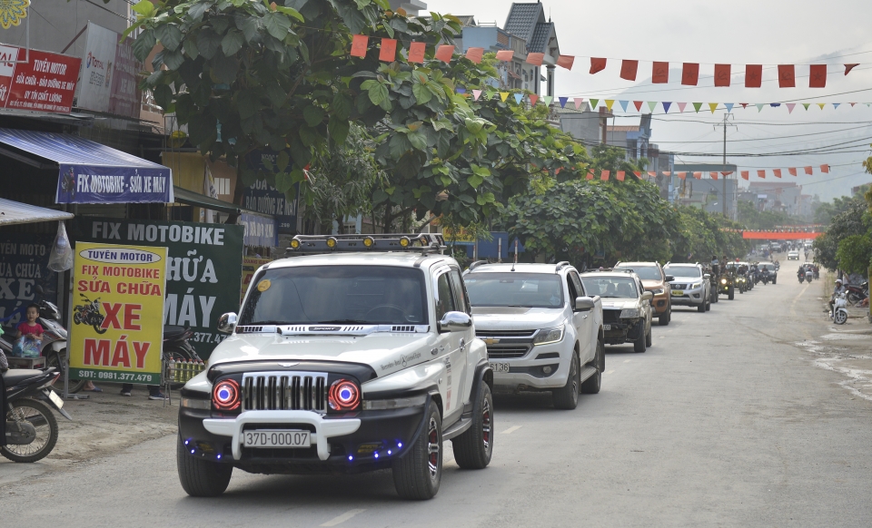 Tinh thần đá - Lễ hội off-road lớn nhất Hà Giang khai mạc tinh than da le hoi off road lon nhat ha giang khai mac