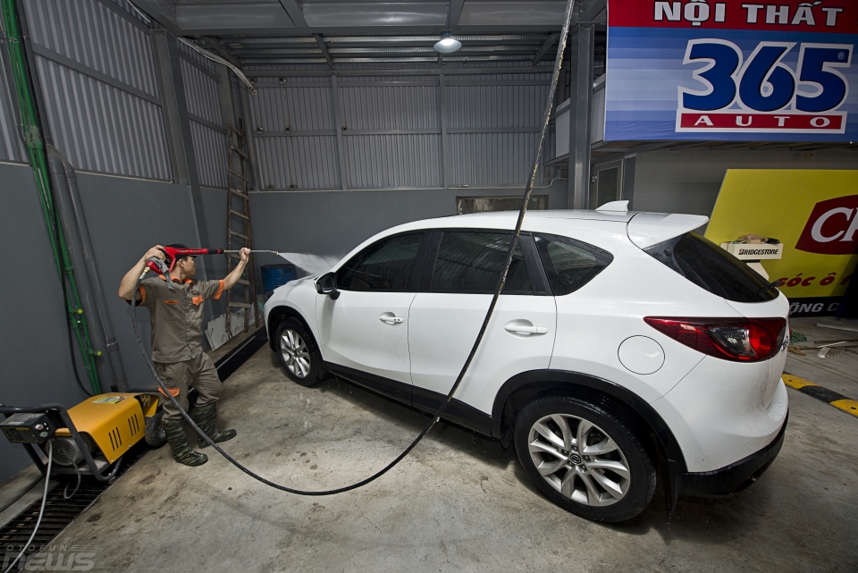 Dạo một vòng quanh trung tâm dịch vụ lốp Tirefun Long Biên dao mot vong quanh trung tam dich vu lop tirefun long bien