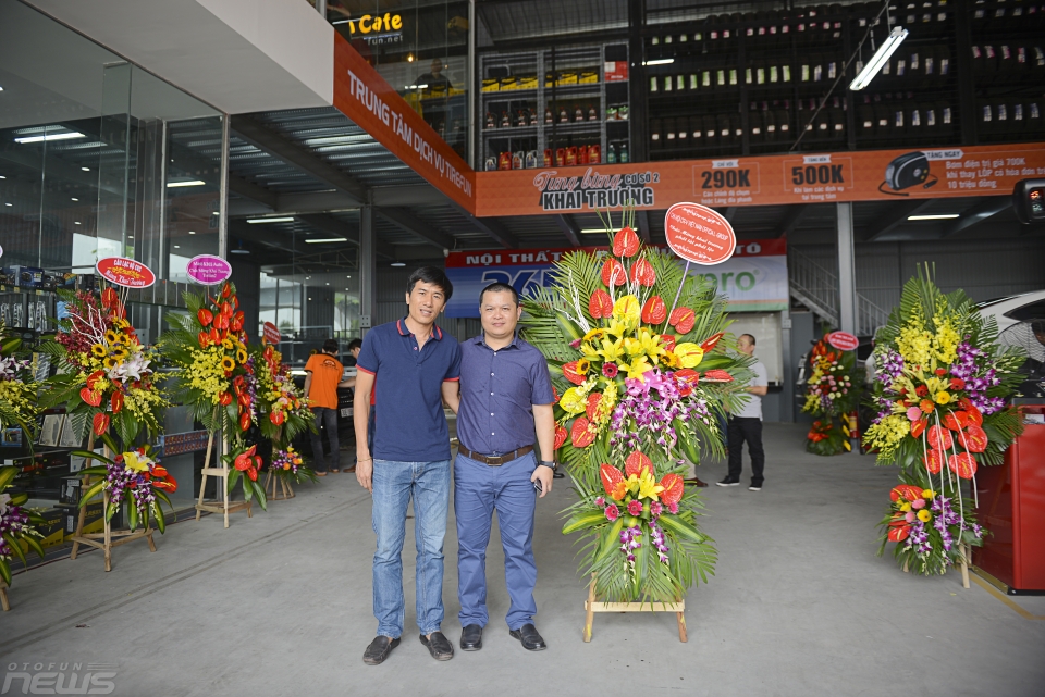 trung tam dich vu lop tirefun long bien tung bung khai truong