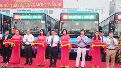Thay thế xe buýt mới trên tuyến số 50 (Long Biên - SVĐ Quốc gia Mỹ Đình)