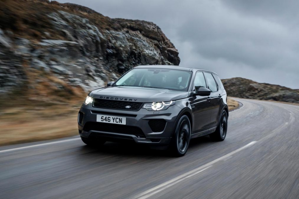 Range Rover Evoque và Discovery Sport 2018 có thêm ba tùy chọn động cơ mới range rover evoque va discovery sport 2018 co them ba tuy chon dong co moi