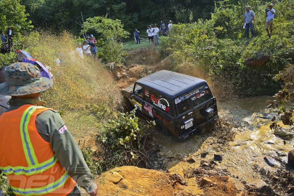 Ấn tượng giải đua địa hình kỉ niệm CLB Offroad Hà Nội tròn 5 tuổi an tuong giai dua dia hinh ki niem clb offroad ha noi tron 5 tuoi