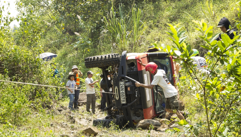 Khép lại giải đua địa hình chào mừng CLB Offroad Hà Nội tròn 5 tuổi khep lai giai dua dia hinh chao mung clb offroad ha noi tron 5 tuoi