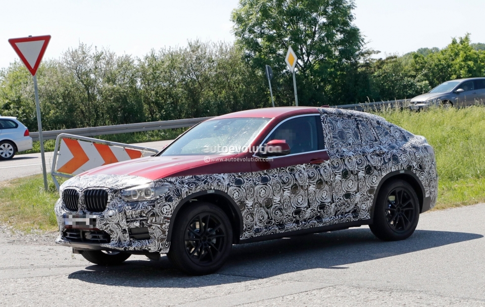 Hé lộ hình ảnh BMW X4 thế hệ thứ hai he lo hinh anh bmw x4 the he thu hai 10535