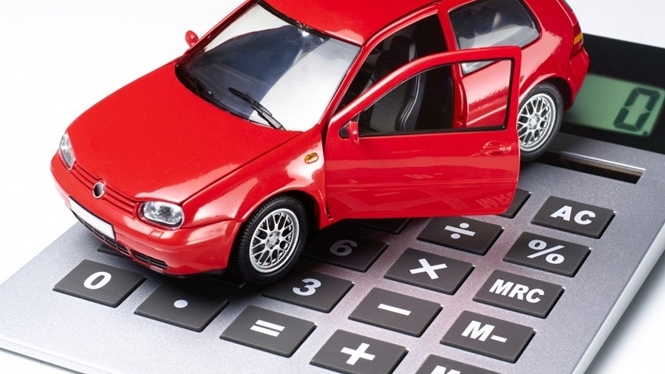 Ở nhà trả góp có nên mua ô tô?