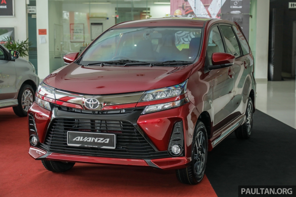 toyota avanza 2019 them he thong canh bao diem mu lot xac ve thiet ke