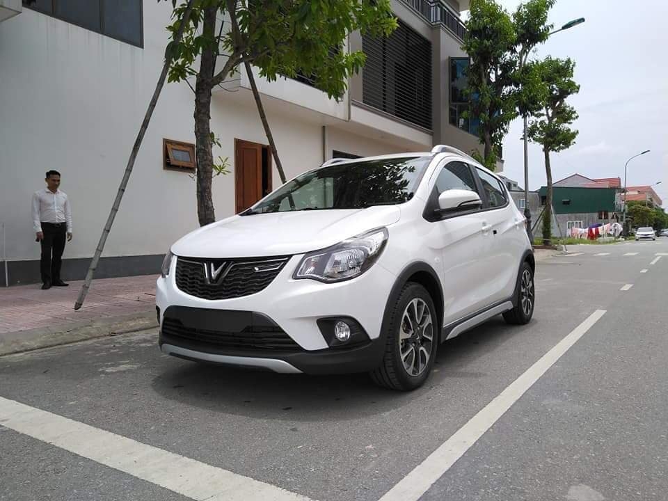 VinFast Fadil bán hơn 2.000 xe tháng thứ 5 liên tiếp
