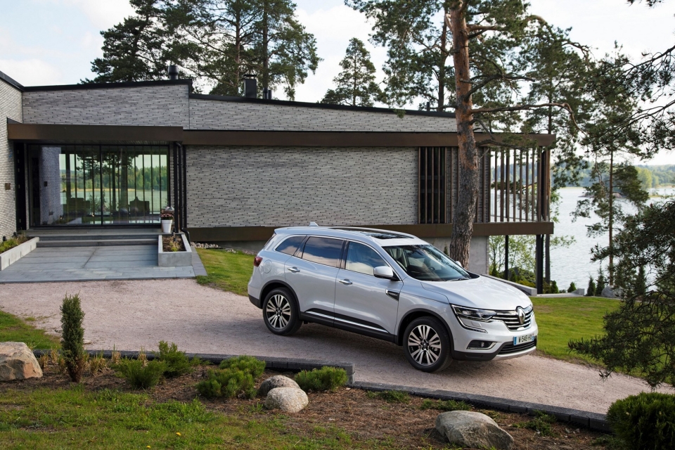 Renault trình làng Koleos hoàn toàn mới với hai tùy chọn động cơ renault trinh lang koleos hoan toan moi voi hai tuy chon dong co
