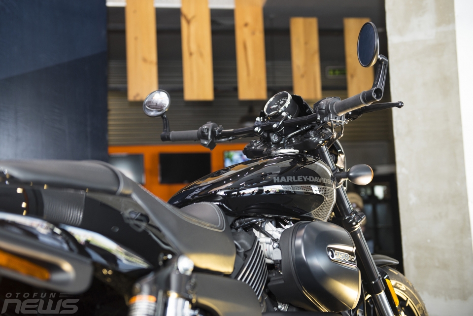 Harley Davidson giới thiệu harley davidson gioi thieu xe do thi street rod tai ha noi
