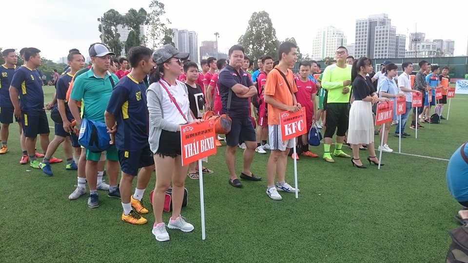 giai bong da tranh cup otofun lan thu 11 dien ra soi noi
