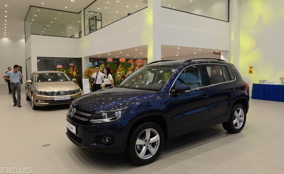 volkswagen mo dai ly thu hai tai ha noi no luc tro lai thi truong trong nuoc