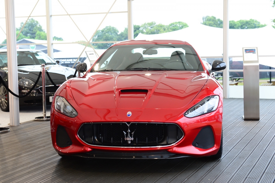 maserati trinh dien granturismo va gran cabriolet 2018 tai le hoi toc do goodwood