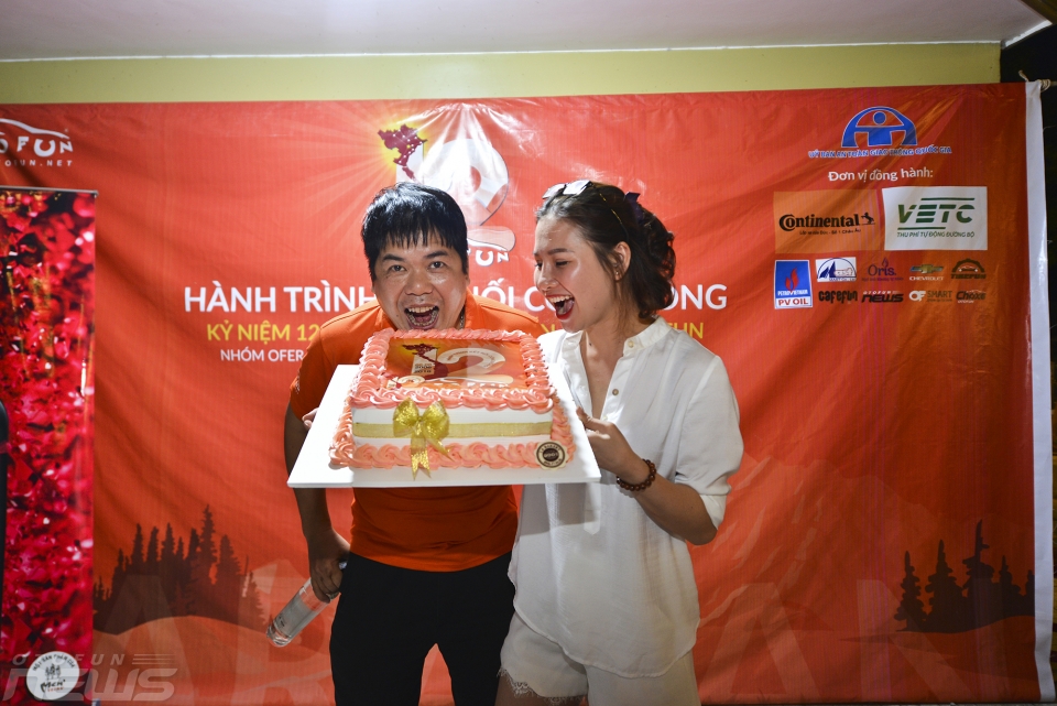 hinh anh dang nho ngay dau chuyen caravan ki niem sinh nhat otofun
