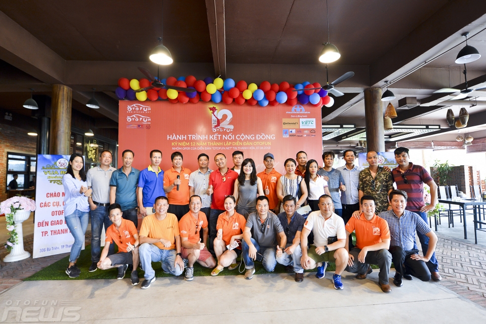 Đoàn caravan Otofun dừng chân giao lưu với chi hội Thanh Hoá doan caravan otofun dung chan giao luu voi chi hoi thanh hoa