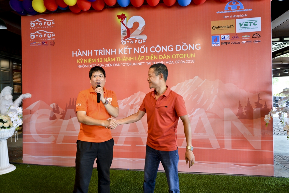 Đoàn caravan Otofun dừng chân giao lưu với chi hội Thanh Hoá doan caravan otofun dung chan giao luu voi chi hoi thanh hoa