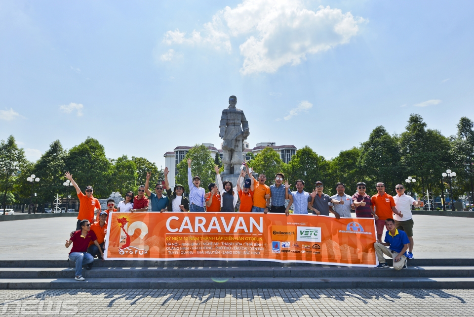 Đoàn caravan Otofun dừng chân giao lưu với chi hội Thanh Hoá doan caravan otofun dung chan giao luu voi chi hoi thanh hoa