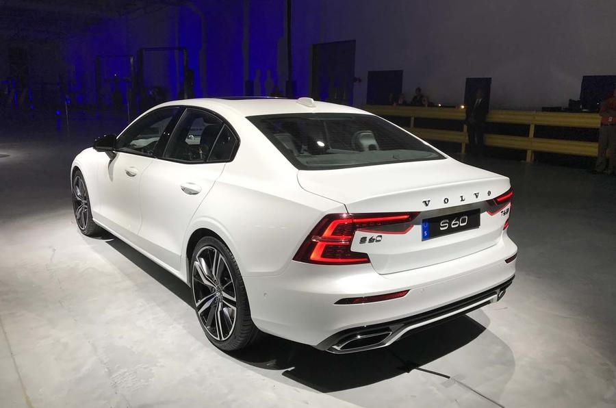 Volvo S60 ra mắt với nhiều điểm đặc biệt volvo s60 ra mat voi nhieu diem dac biet