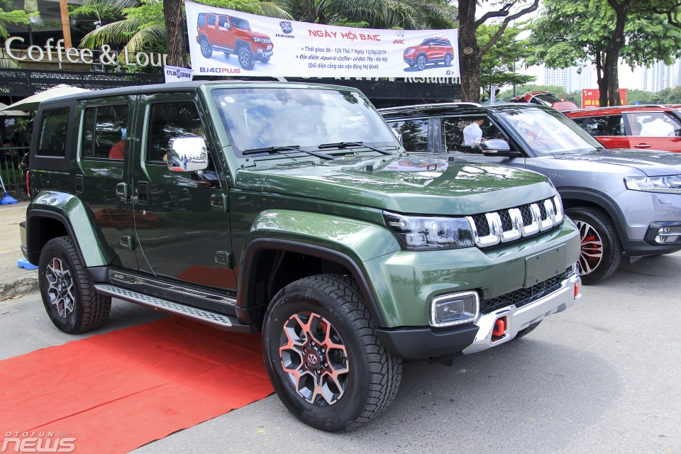 SUV Trung Quốc BAIC BJ40L giá gần 1 tỷ cạnh tranh Mazda CX-5 suv trung quoc baic bj40l gia gan 1 ty canh tranh mazda cx 5